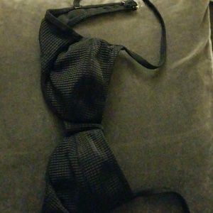 2 Bikini tops with pockets for inserts for padding